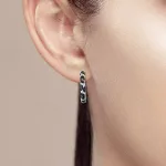 Klapp-Creolen mit funkelnden Zirkonia in Leopardenmuster | 925 Silber Ohrringe brand: Santuzza