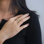 Breiter, offener Silberring mit vergoldeten Gänseblümchen | 925 Silber Ringe brand: Lotus Fun