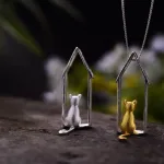 Designer Schmuck, Katze im Haus, mattiert und teilvergoldet | 925 Silber Anhänger brand: Lotus Fun
