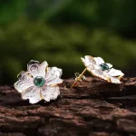 Große Blüten-Ohrstecker mit farbigem Turmalin, 18k-vergoldete 3D Blumen | 925 Silber Ohrringe brand: Lotus Fun