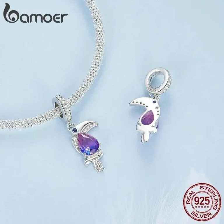 Tukan Dangle mit blau lila Regenbogen-Kristall, funkelnder Vogel Charm | 925 Silber Anhänger