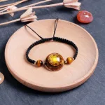 Orgonit Armband mit Shri Yantra: Tigerauge oder grüner Malachit, verstellbar | Tantra Orgon-Energie Schmuck brand: OneQuarter