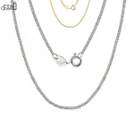 925 Silberkette: Feine 1,2mm Zopfkette/Chopinkette in Silber und Gold. Detailaufnahme des Karabinerverschlusses. Halskette in verschiedenen Längen.