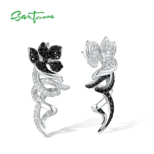 Schwarz-weiße Blüten Ohrhänger, asymmetrische Zirkonia Spinell Ohrstecker aus 925 Silber. Detail: Spiralförmige, funkelnde Steine.